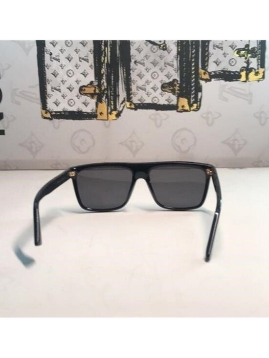 New ✨ Authentic Gucci GG0748S 001 Sunglasses – Black Frame, Grey Lenses ✨ main image 4